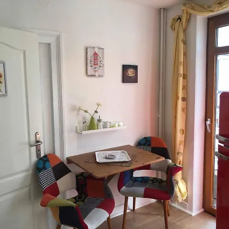 Appartementhaus Blume باد بيرمونت